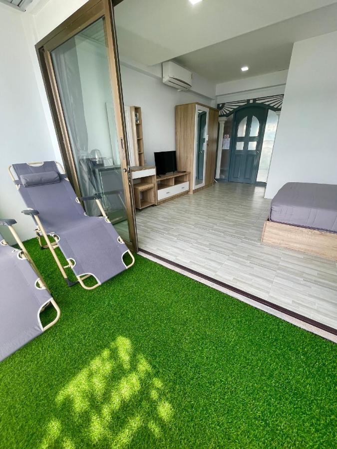 Garden Beach Sea View Patong Bagian luar foto