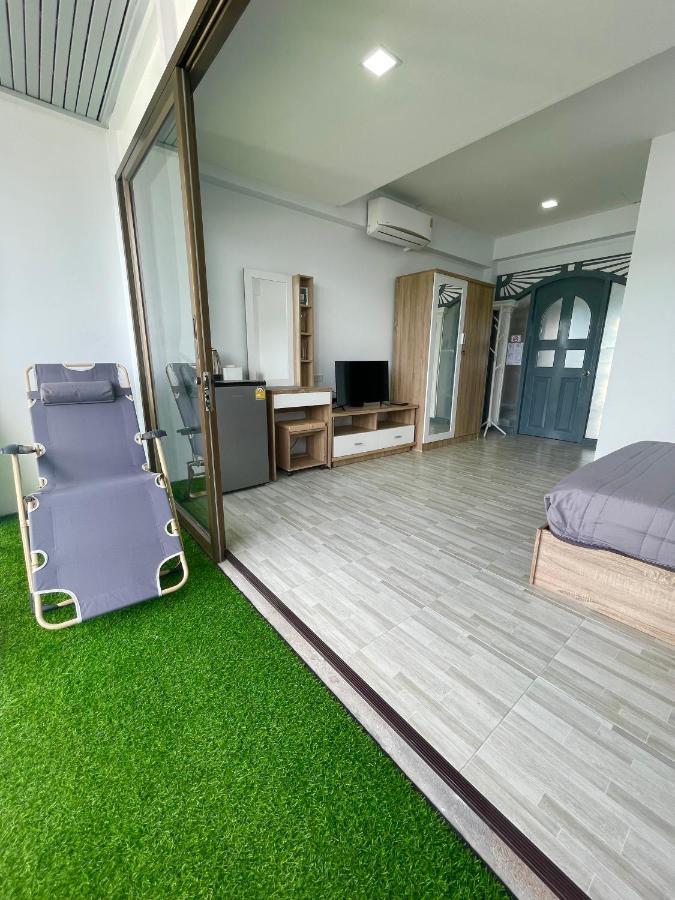 Garden Beach Sea View Patong Bagian luar foto
